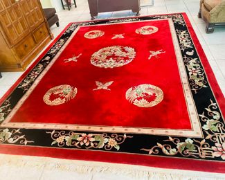 $950 	
Red & black Chinese rug 14'9""x9'1"very good condition	