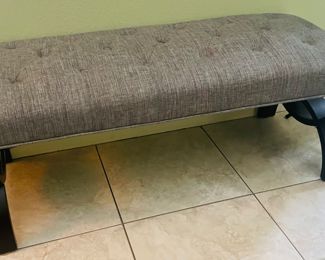 $95	
Bench 44Wx18Dx18H	