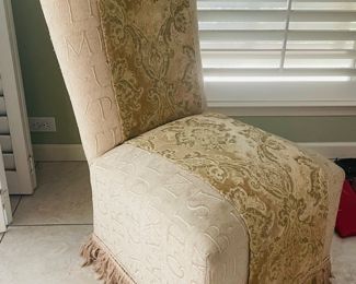 $60 	Uphostery chair 45T 	