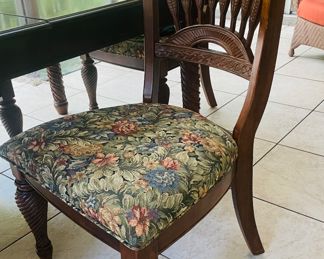 $750 	"
Dining Room table 5.5'L +2 leaves 14"" x 32H x29""H"	