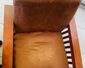 $220 	
Mission style chair wyndmeyer 32.5 Microsuede 