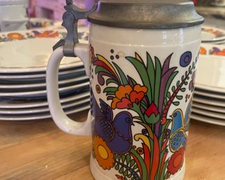 $650 	
Villeroy & Boch Acapulco set of china for 6	