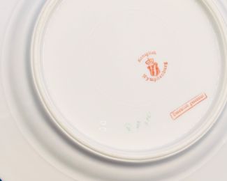 $80 	Konglieth - Nymphenburg dessert set - 1 chip 		