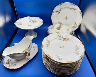 $150 	
Limoges depose floral/white 15 pieces 	