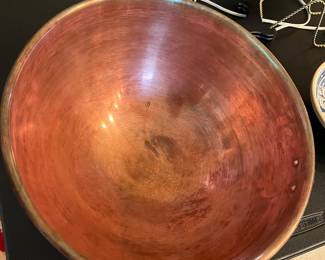 $48 - Williams & Sonoma copper mixing bowl or bain marie bowl 12"W