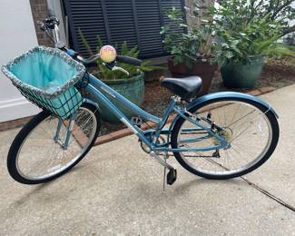 $100 Huffy Casoria Bicycle