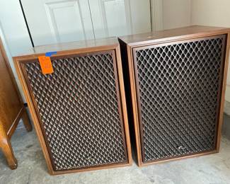 $90 Vintage speakers