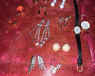 Vintage costume jewelry 