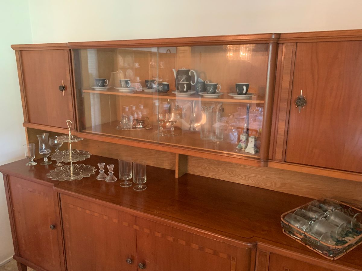 China cabinet