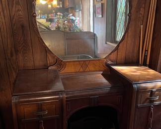 Antique vanity with mirror