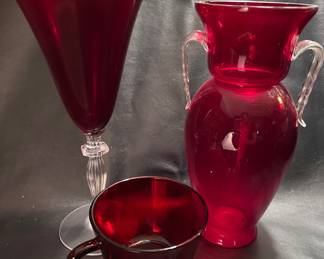 Red glassware