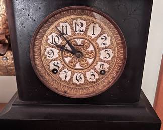 Vintage Wizard desk clock