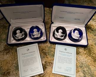The Franklin Mint Cameos in Crystal collection