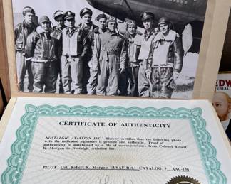 Autographed Memphis Bell photo with COA