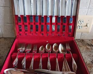 Oneida silver plated flatware