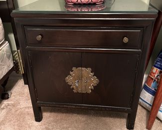 	#31	Willett Asian inspired vintage  side table with glass top 22x16x23.5	 $80.00 				