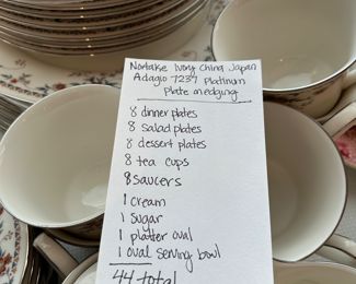 	#81	Noritake Ivory China made in Japan Adagio 7237 with platinum edging 44 pieces	 $80.00 				