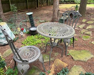 	#68	3 piece metal bistro set	 $80.00 		