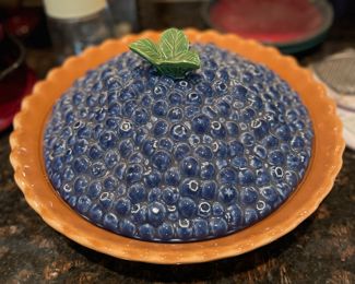 Treasure Craft Pie Keeper Plate with Lid 