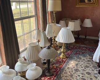 Many Lamps in all different sizes