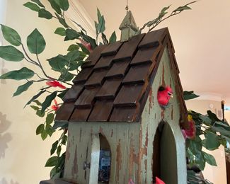 Decorative Wooden Birdhouse with Redbirds 
