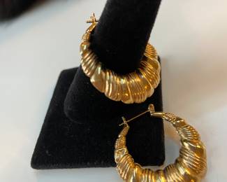 Hollow Pierced Hoop Earrings 