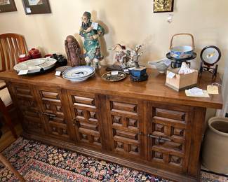 1960's Drexel "Et Cetera" credenza measures 75" x 30" x 19" D top has damage to finish, loaded with Asian decorative items
