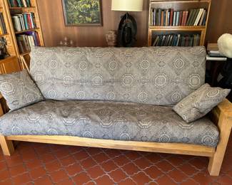 Like new, vintage Mission Oak style futon (1990's) butterflies open to make a dreamy queen size day or guest bed. Very comfy. In great condition, bring some muscle.