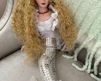 Ashley, Betty porcelain doll