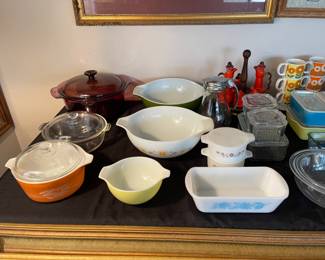 VINTAGE KITCHENWARE
