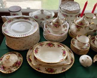 OLD COUNTRY ROSE CHINA