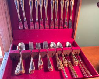 SILVERWARE SETS