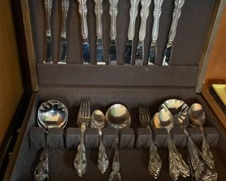 SILVERWARE SETS