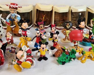 Disney Tiny Kingdom & PVC Figure Lot
