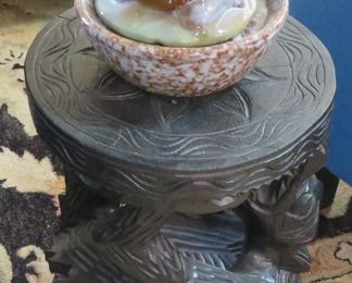 Accent table. ceramic fountain