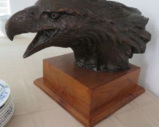 Bronze eagle - Sandy Scott