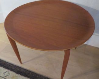 Teak tray table - Willumsen & Engholm for Fritz Hansen