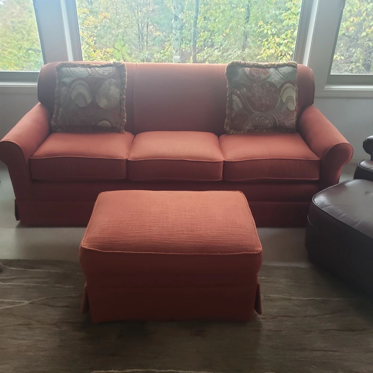 Very Nice Lazboy Sofa w ottoman 