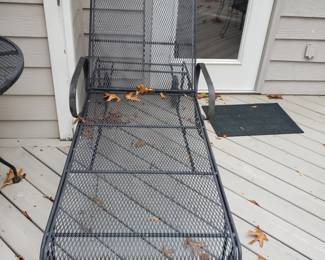 Patio chaise lounge