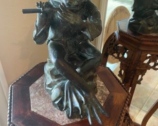 Maitland smith frog with flute bronze