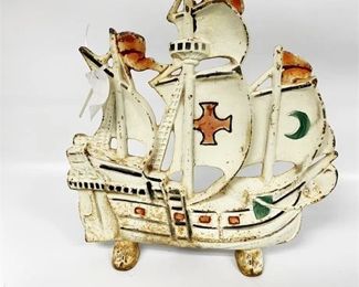 Lot 077   1 Bid(s)
Vintage Cast Iron Ship Door Stop