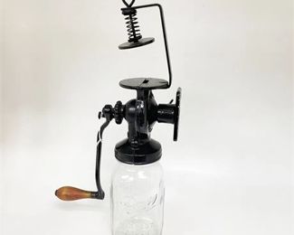 Lot 180   1 Bid(s)
UNIVERSAL #24 Wall Mount Coffee Mill