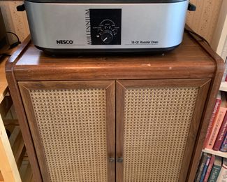 rolling storage cart, roaster (that time of year is coming up fast!)