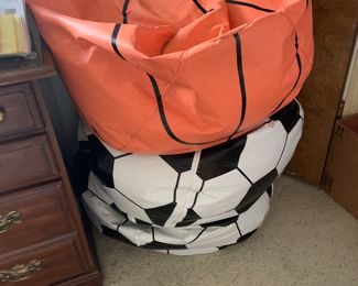 sports themed bean bag chairs