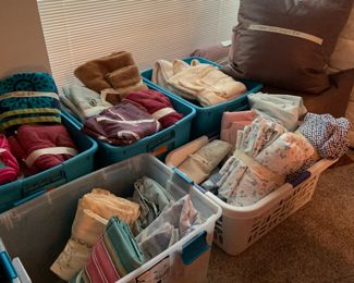 sheets, towels, lots of linens