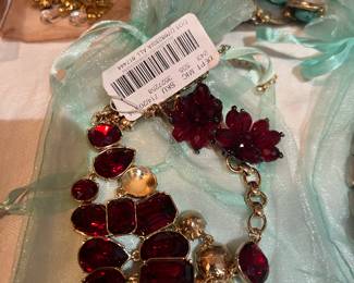 Jewelry set (Perfect for gift giving)