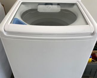 Midea Large Capacity Washer (2020 Model)