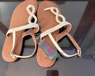 Pair of Bobbie Brooks new sandles size L (10-11)
