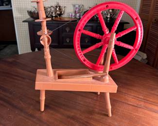 Vintage plastic Remco spinning wheel, some wear 18"H x 18"W