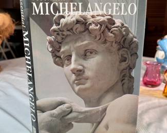 Essential Michelangelo large coffee table book